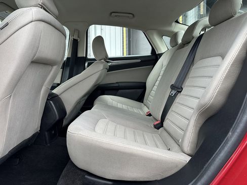 Used 2020 Ford Fusion S image 16