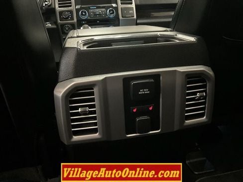 Used 2016 Ford F150 Platinum w/ Equipment Group 701A Luxury AWD/4WD image 29