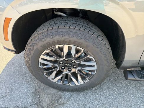 New 2026 Chevrolet Tahoe Z71 AWD/4WD image 12