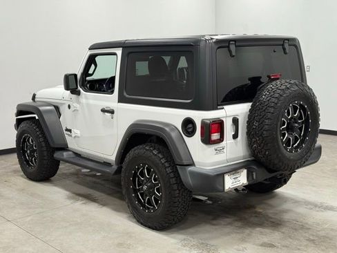 Used 2021 Jeep Wrangler Sport S image 9