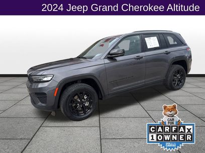 Used 2024 Jeep Grand Cherokee Altitude