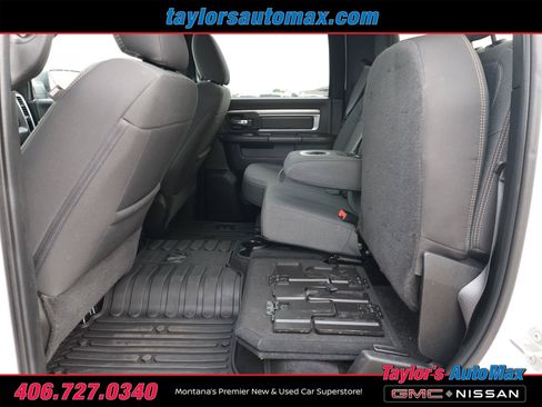 Used 2023 RAM 1500 Warlock AWD/4WD image 24