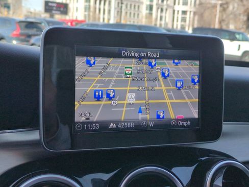 Used 2015 Mercedes-Benz C 300 4MATIC Sedan image 24