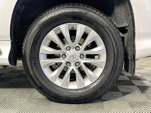 Used 2016 Lexus GX 460 460 image 32