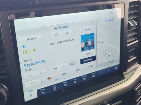 Certified 2021 Ford F150 Lariat w/ Equipment Group 502A High image 23