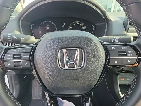 Used 2025 Honda Civic Sport image 17