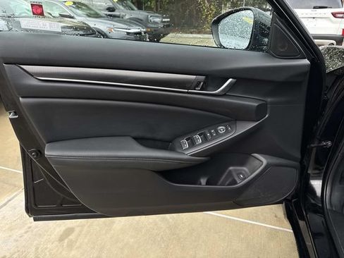 Certified 2022 Honda Accord Sport image 18