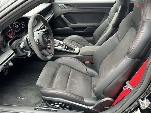 Certified 2022 Porsche 911 GT3 image 12