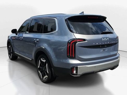 Used 2024 Kia Telluride EX FWD image 5