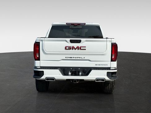 Used 2024 GMC Sierra 1500 Denali w/ Technology Package AWD/4WD image 6