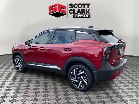 Used 2026 Nissan Kicks SV FWD image 4