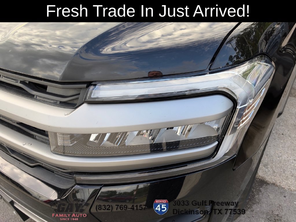 Used 2024 Ford Expedition XLT RWD image 4