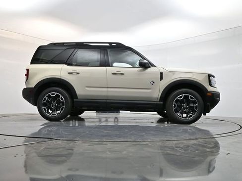 New 2025 Ford Bronco Sport Outer Banks image 28