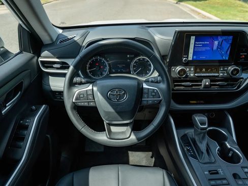 Used 2026 Toyota Highlander XLE AWD/4WD image 20