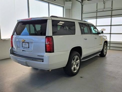 Used 2019 Chevrolet Suburban Premier AWD/4WD image 5