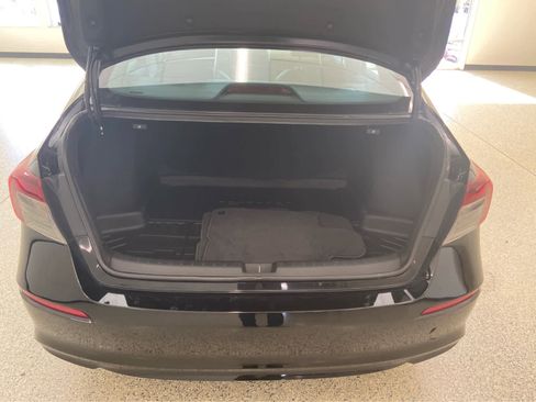 Used 2025 Honda Civic Sport Touring image 9