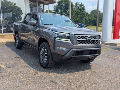Used 2024 Nissan Frontier SL w/ Technology Package
