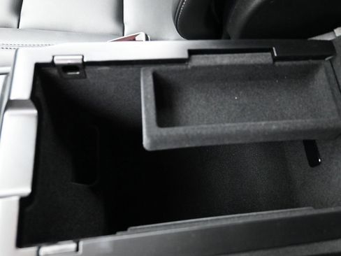 New 2026 Lincoln Corsair Premiere image 20