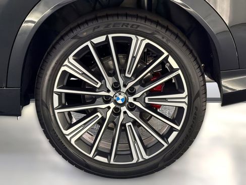 New 2026 BMW X2 xDrive28i w/ M Sport Package image 11