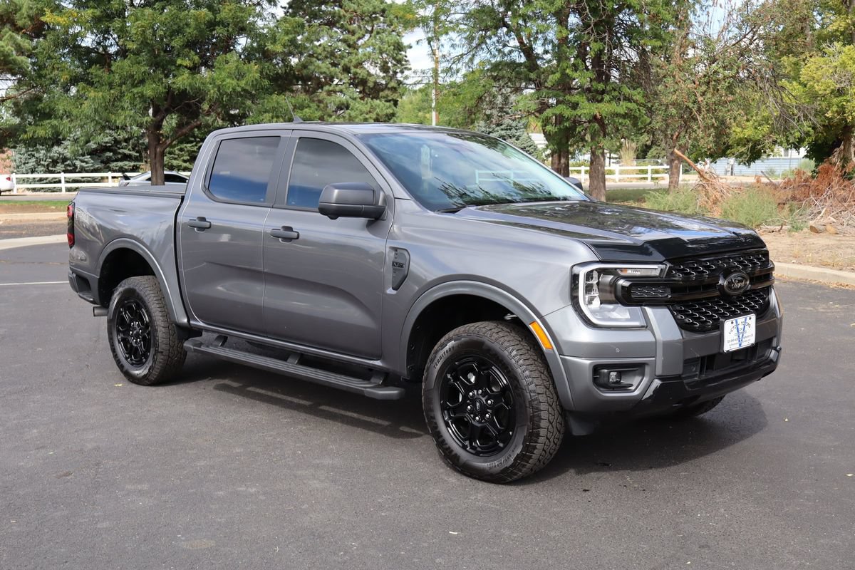 Used 2025 Ford Ranger XLT AWD/4WD image 2