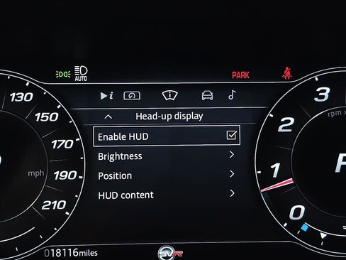 Used 2021 Jaguar F-PACE SVR image 25