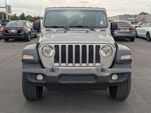 Used 2018 Jeep Wrangler Unlimited Sport S AWD/4WD image 9