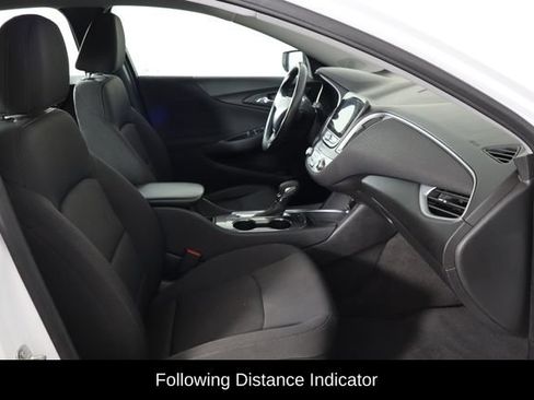 Used 2021 Chevrolet Malibu RS FWD image 17