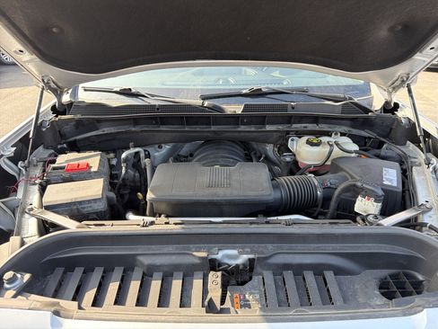 Used 2020 GMC Sierra 1500 Elevation w/ Elevation Value Package image 10