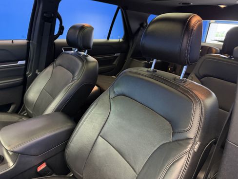 Used 2016 Ford Explorer Limited AWD/4WD image 12