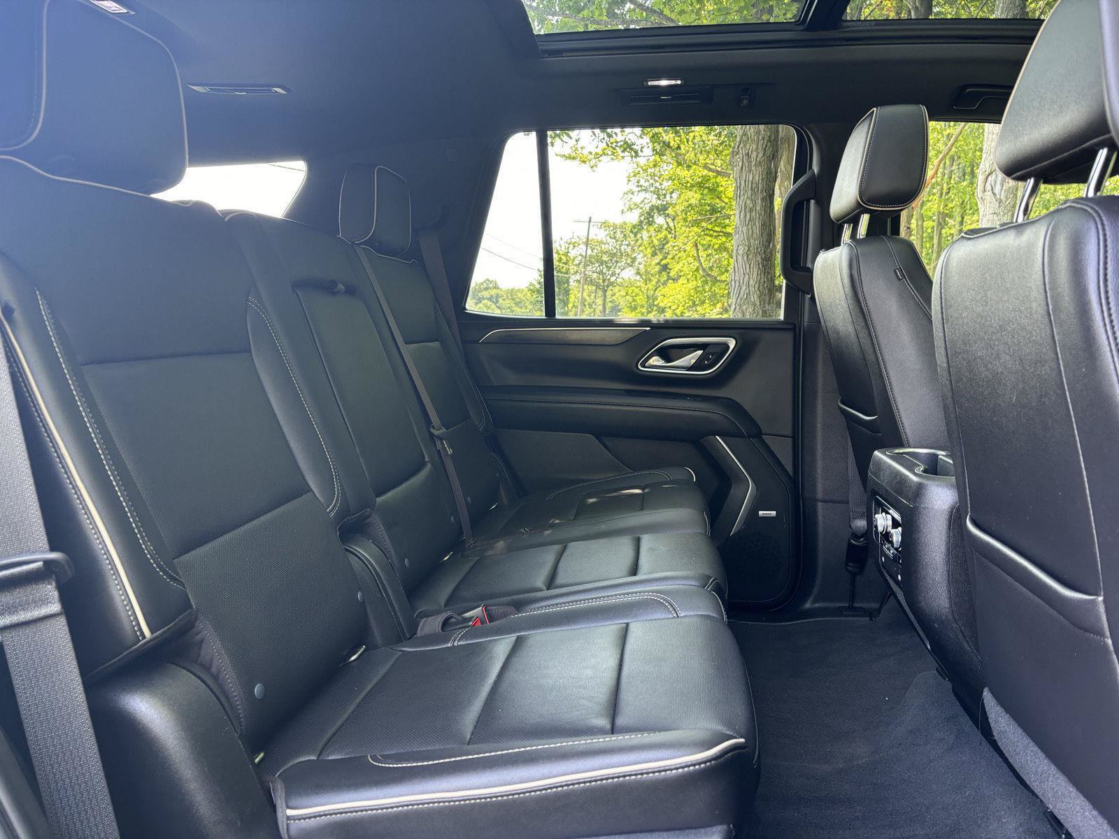 Used 2021 GMC Yukon SLT w/ SLT Luxury Plus Package AWD/4WD image 25