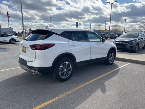 Used 2024 Chevrolet Blazer LT image 5