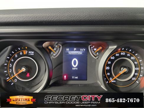 New 2025 Jeep Gladiator Sport image 18