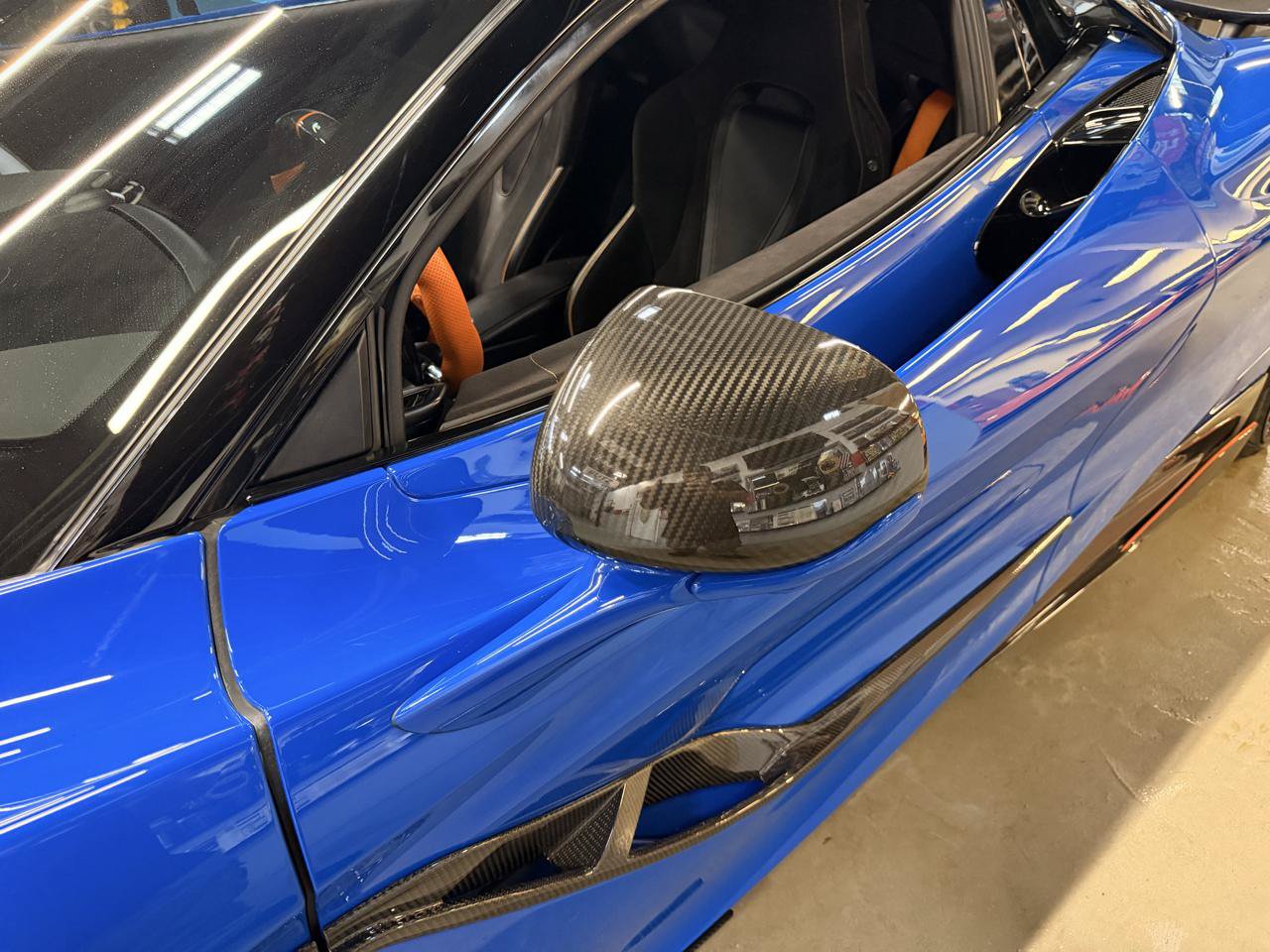 Used 2022 McLaren 720S Performance RWD image 15