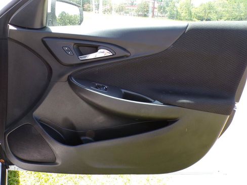 Used 2025 Chevrolet Malibu LT FWD image 22