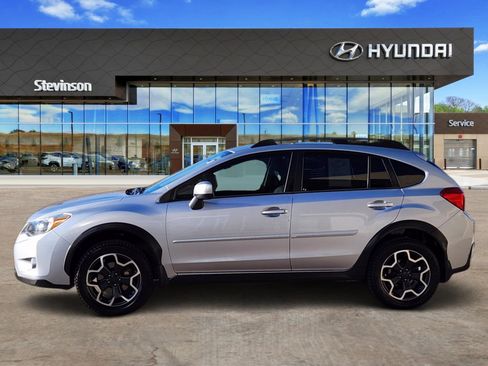 Used 2014 Subaru Crosstrek 2.0i Limited w/ Popular Package #2 image 2