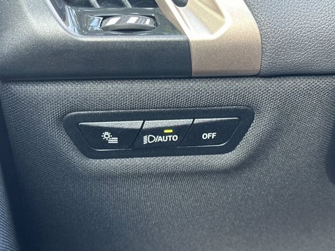 Used 2025 BMW iX xDrive50 w/ Sport Package image 37