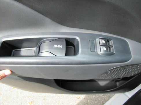 Used 2022 RAM ProMaster City Tradesman FWD image 21