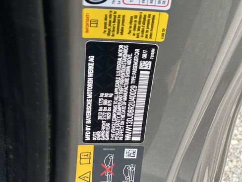 Certified 2024 MINI Cooper SE image 32