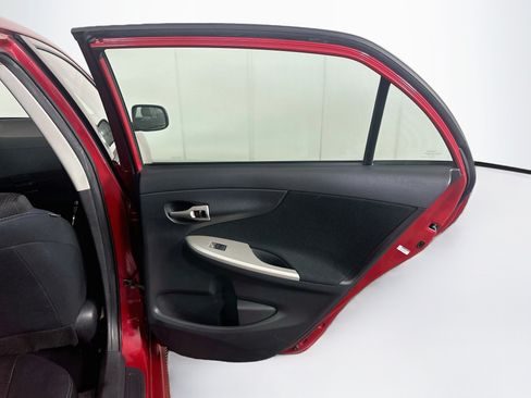 Used 2012 Toyota Corolla S FWD image 26