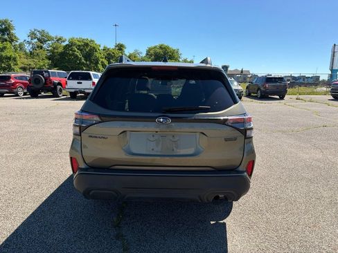 Used 2025 Subaru Forester Premium w/ Convenience Package #1 AWD/4WD image 7