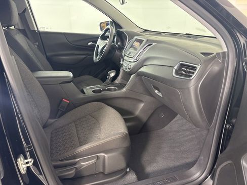 Used 2023 Chevrolet Equinox LT image 15