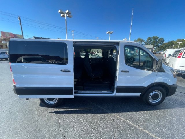 Used 2020 Ford Transit 150 XL RWD image 17