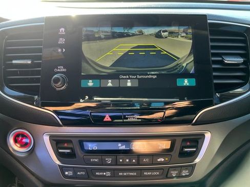 Certified 2022 Honda Pilot Special Edition image 27