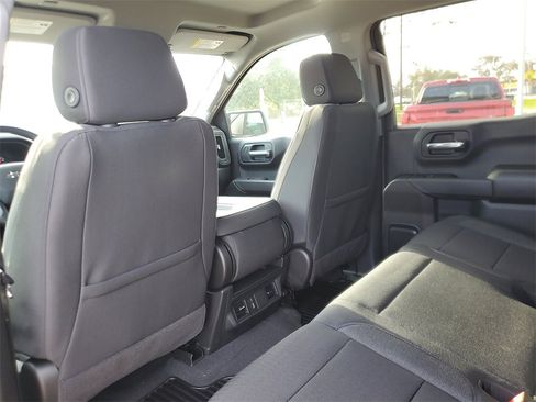 New 2026 Chevrolet Silverado 1500 Custom Trail Boss w/ LPO, Dark Essentials Package image 11