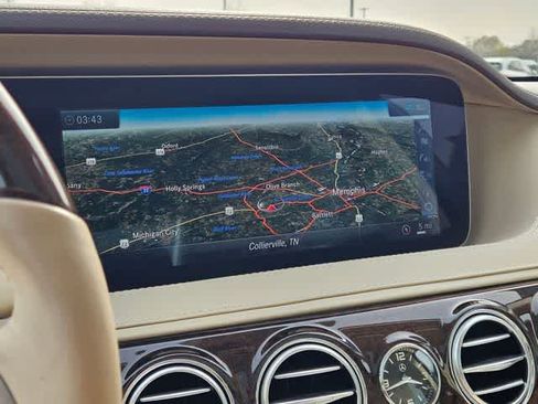 Used 2019 Mercedes-Benz S 560 Sedan image 29