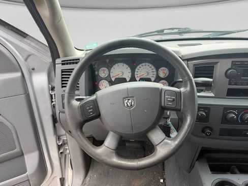 Used 2006 Dodge Ram 1500 Truck SLT AWD/4WD image 14
