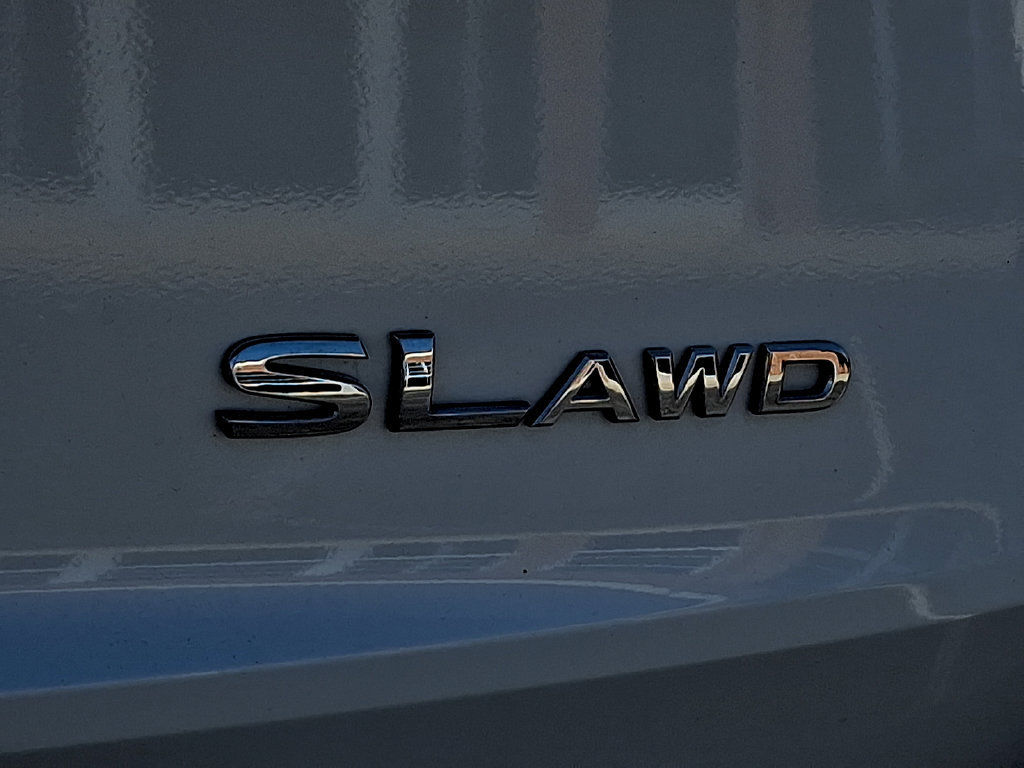 Used 2023 Nissan Rogue SL w/ SL Premium Package AWD/4WD image 32