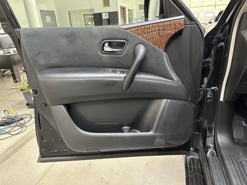 Used 2018 Nissan Armada SV w/ Driver Package image 10