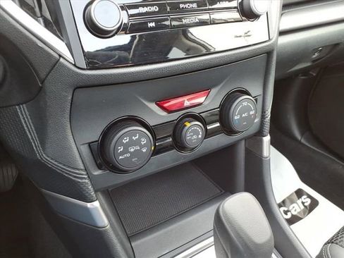 Used 2021 Subaru Forester Premium image 23