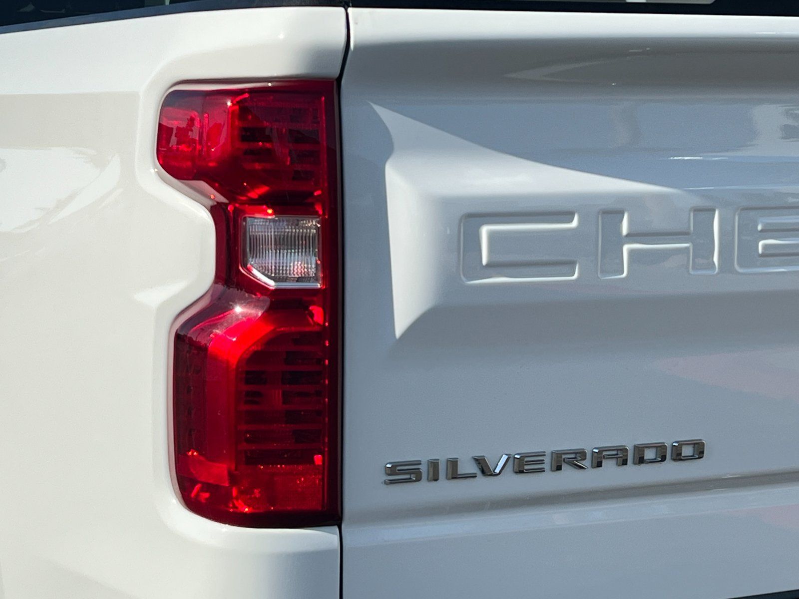 Used 2023 Chevrolet Silverado 1500 Custom RWD image 26